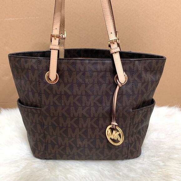 MICHAEL KORS Large Brown Pebbled Logo JET SET TRAVEL Pocket Tote - Picture 8 of 16